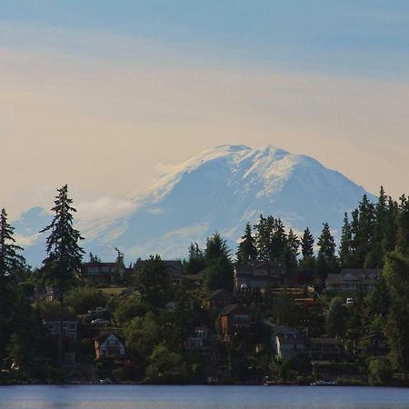 Linda'S By The Lake Maple Valley Экстерьер фото